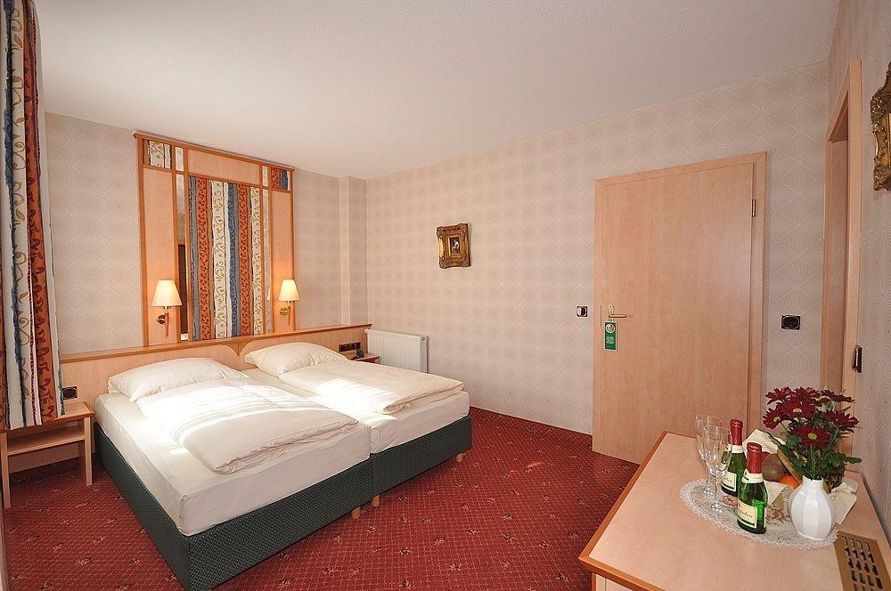 Binzer Hof 4* Остзебад Бинц